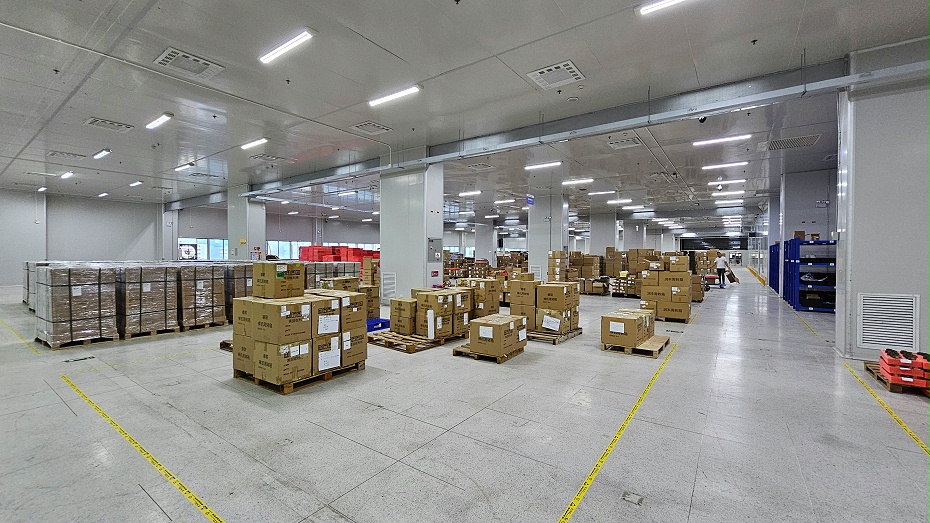 無塵車間裝修設(shè)計-深圳文豐裝飾